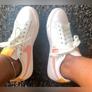 Nike Blazer Low SE sneaker!